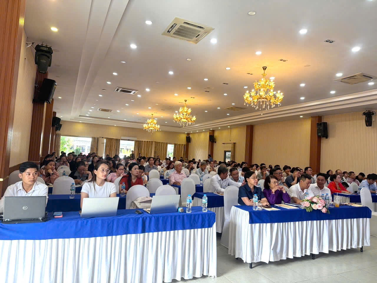 Toàn cảnh Lớp bồi dưỡng nghiệp vụ công chứng năm 2026 của Hội công chứng viên tỉnh Tây Ninh.